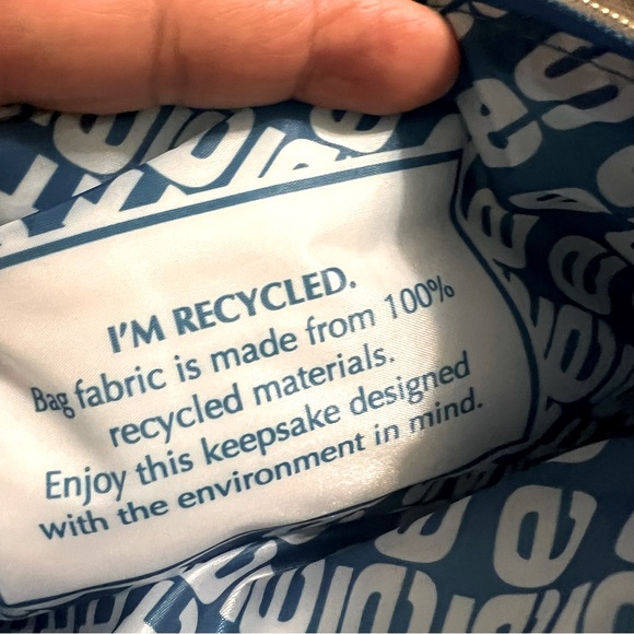 Estée Lauder New Cosmetics Bag Blue And White Chinoiserie Design - Picture 5 of 5